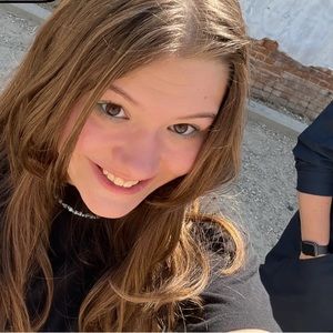 Meet your Posher, Anneliese